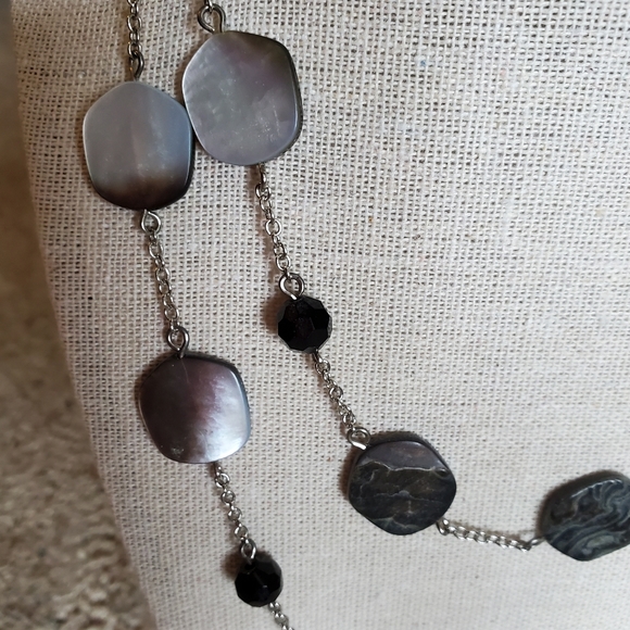 Lia Sophia Night Oasis Necklace Mother of Pearl and Black Beads - Picture 3 of 4